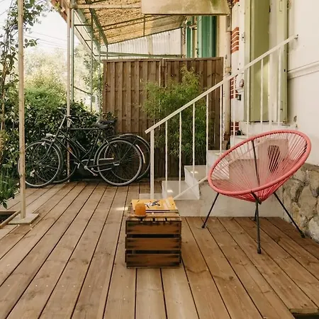 Charmante Petite Maison Avec Piscine Semesterbostad